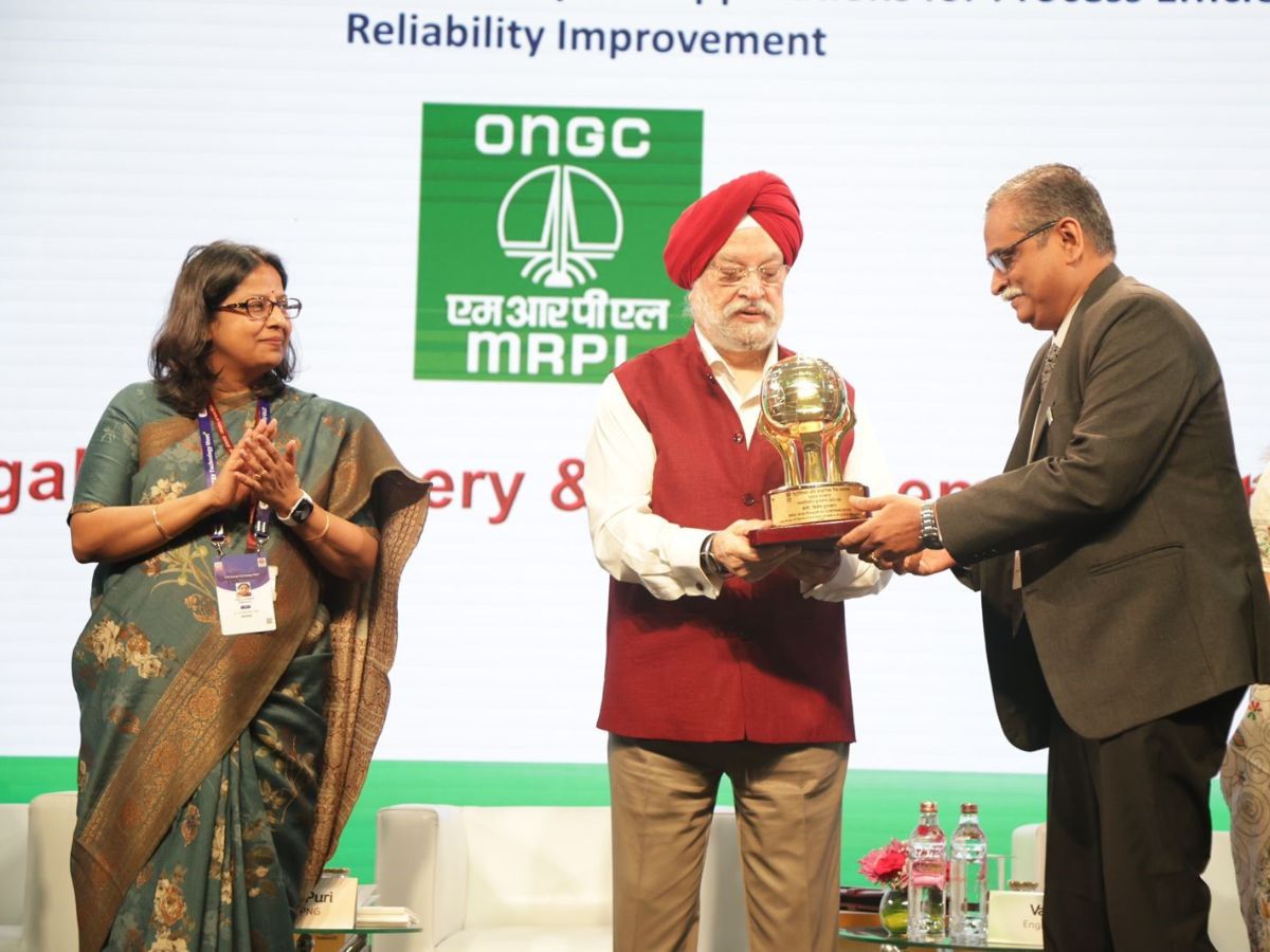 MRPL Receives Special Award at Energy Technology Meet